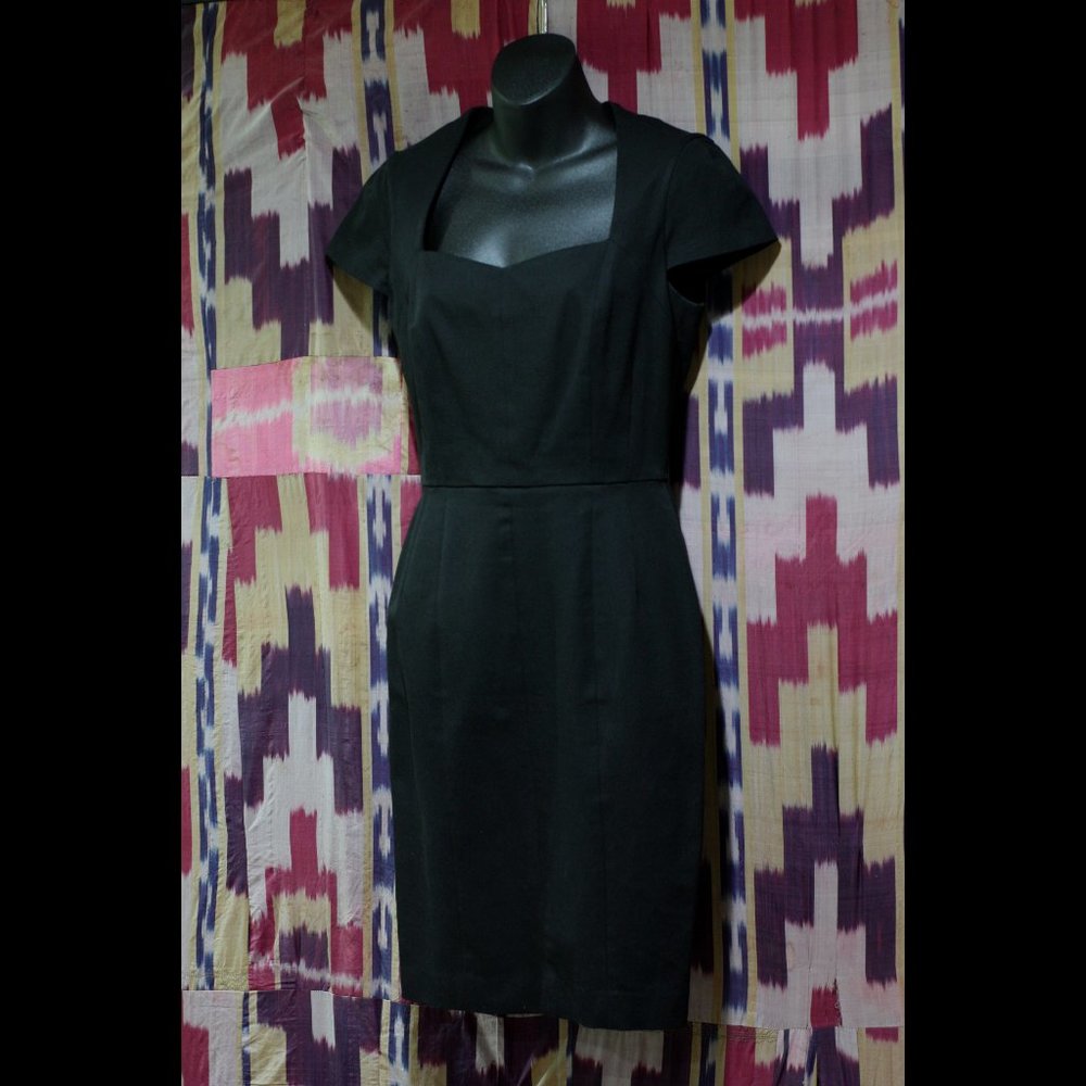 BANANA REPUBLIC Solid Black Short Sleeve Dress